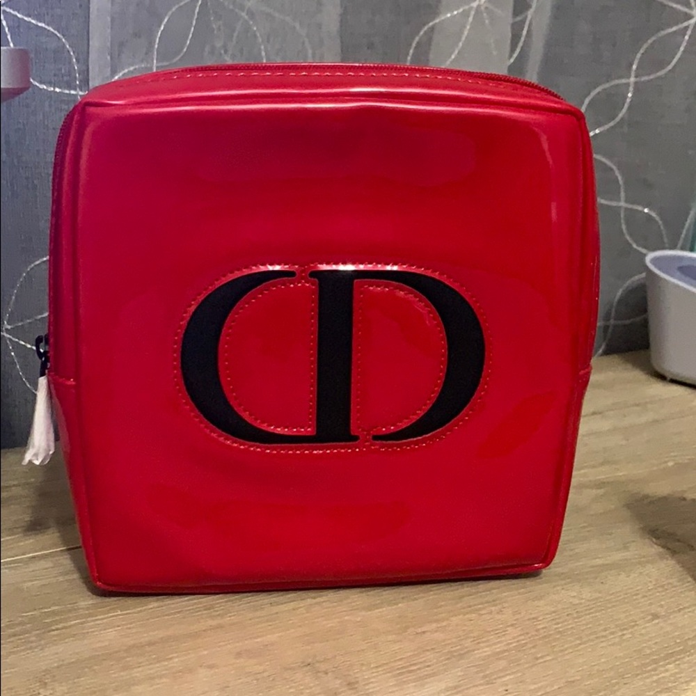 CHRISTIAN DIOR Red Pouch